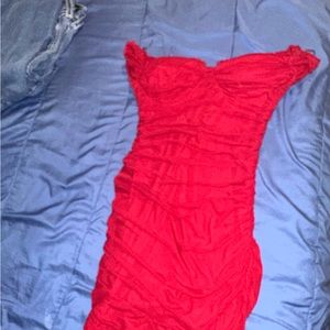 Scrunched off shoulder Windsor dress